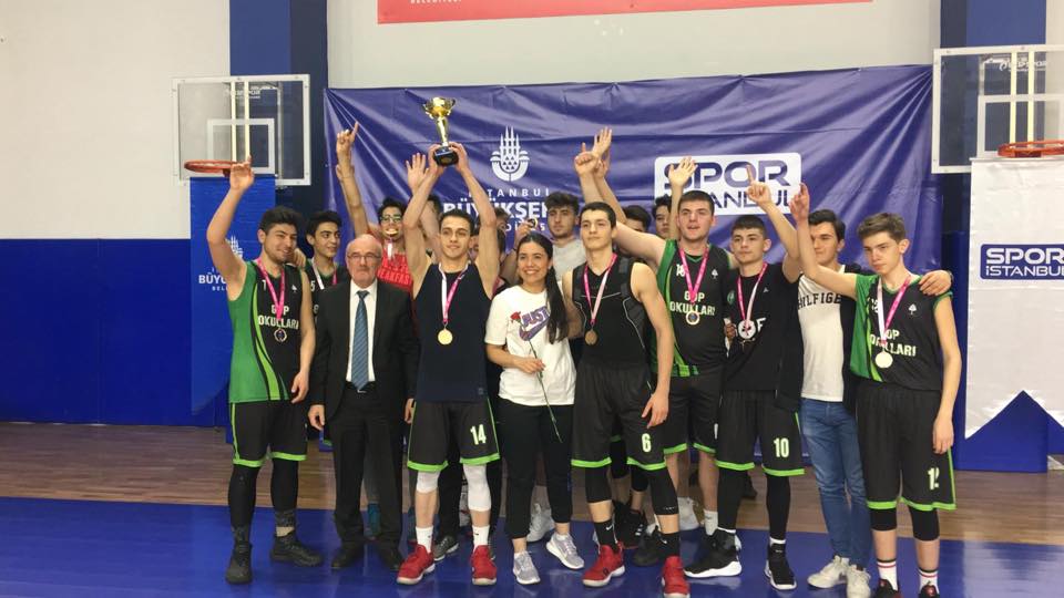 Erkek Basketbol Takımımız Bölge Şampiyonu
